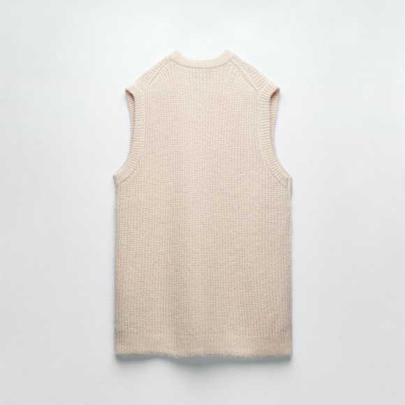 Zara long knit vest - Picture 6 of 9